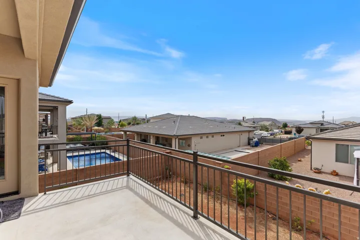 494 E Dry Springs Ln, Washington, Utah 84780