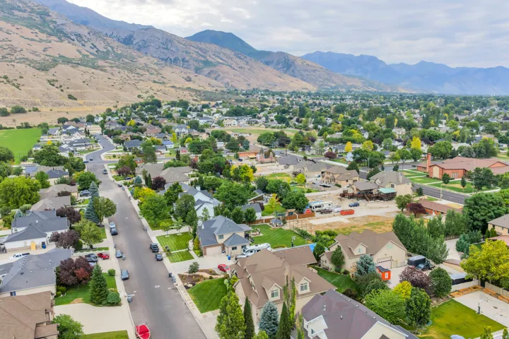 127 W Windsong, Pleasant Grove, Utah 84062