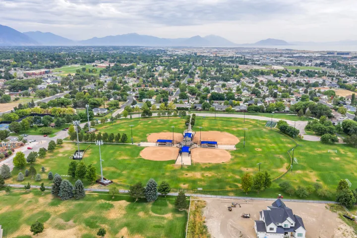 127 W Windsong, Pleasant Grove, Utah 84062