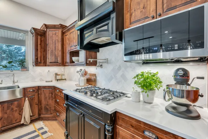 127 W Windsong, Pleasant Grove, Utah 84062