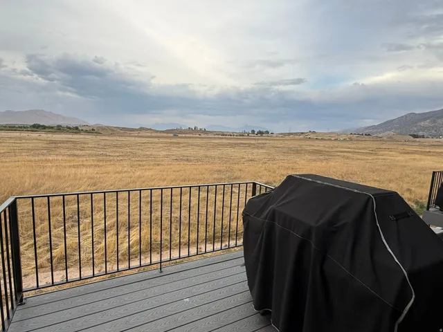 1218 W Hidden Spring Dr, Santaquin, Utah 84655