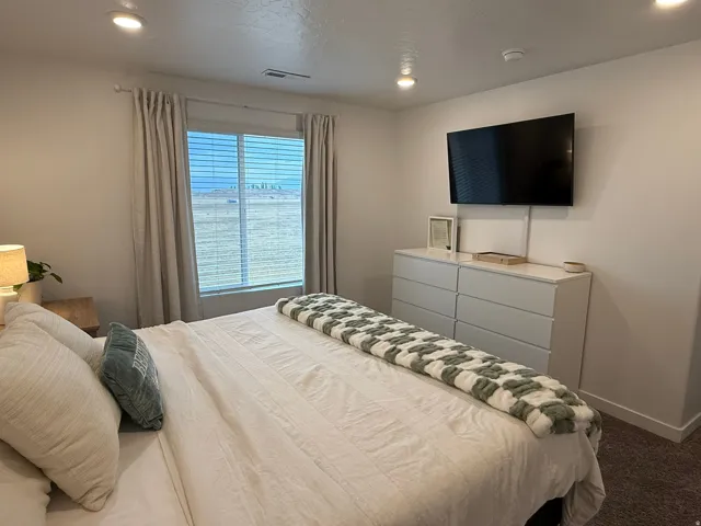 1218 W Hidden Spring Dr, Santaquin, Utah 84655