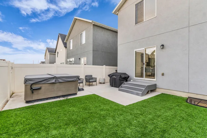 509 S Pegasus Way, Saratoga Springs, Utah 84045