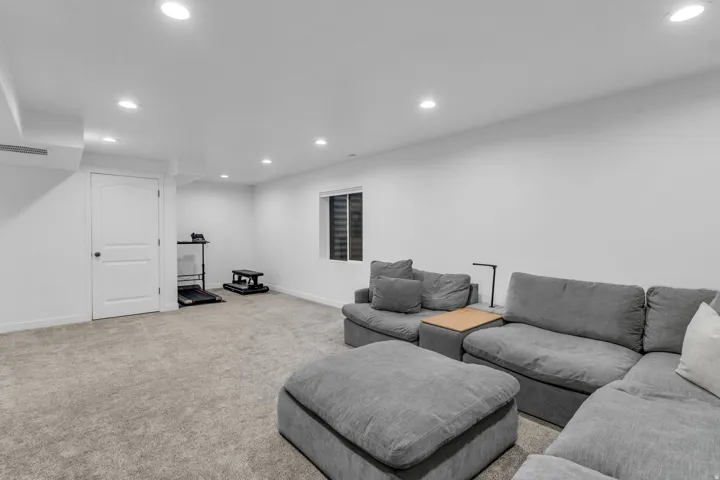 509 S Pegasus Way, Saratoga Springs, Utah 84045