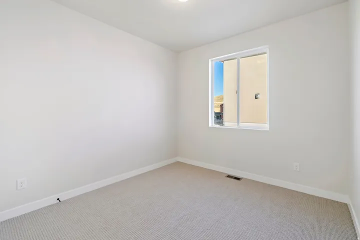 6963 W Sydney Peak Ln #419, West Jordan, Utah 84081
