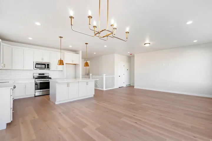 6963 W Sydney Peak Ln #419, West Jordan, Utah 84081