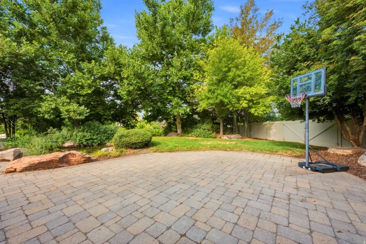 1270 Santa Anita Dr, Kaysville, Utah 84037