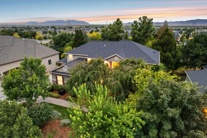 1270 Santa Anita Dr, Kaysville, Utah 84037