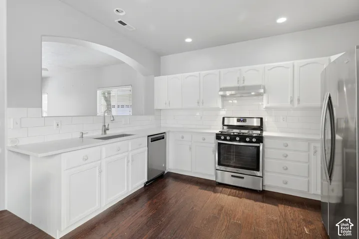 7722 S New Snowbell Ln, West Jordan, Utah 84088