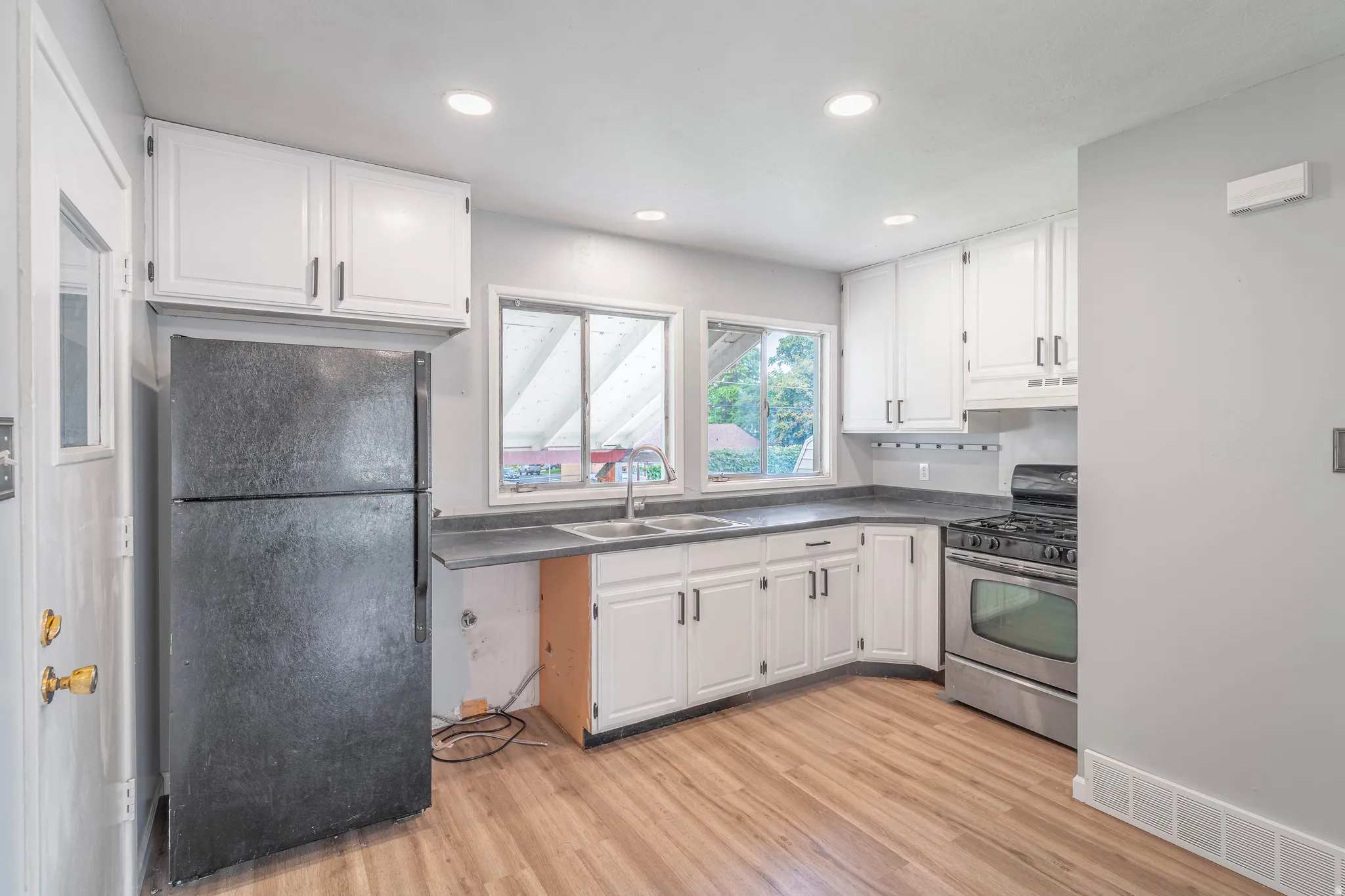Main Floor Kitchen/Dining - Dishwasher  to be purchased by Buyer AI generated