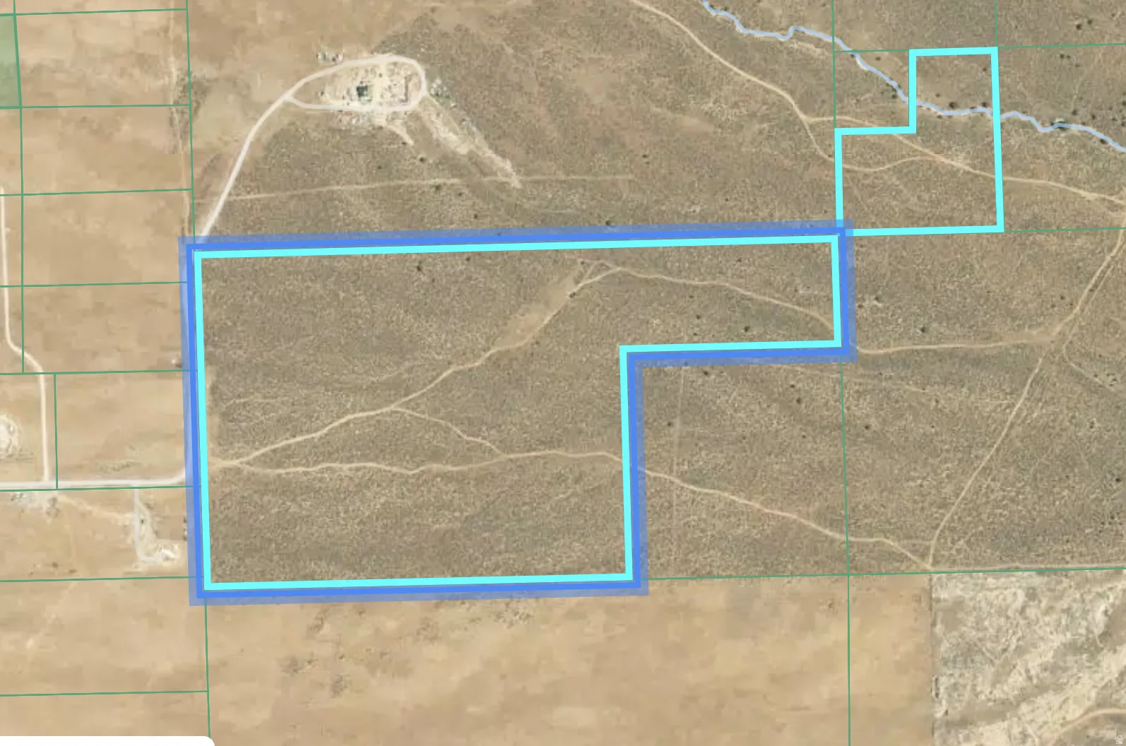 Property Boundary Overlay. Depicting the defined perimeter of the property on an aerial map