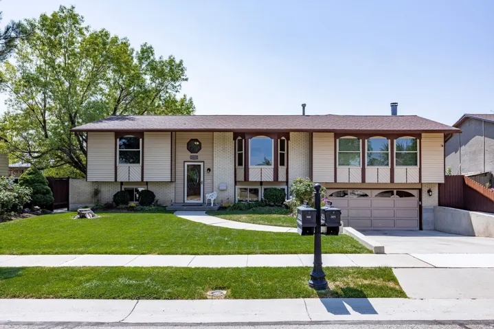3819 W Owensboro Dr, West Jordan, Utah 84084