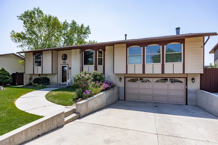 3819 W Owensboro Dr, West Jordan, Utah 84084