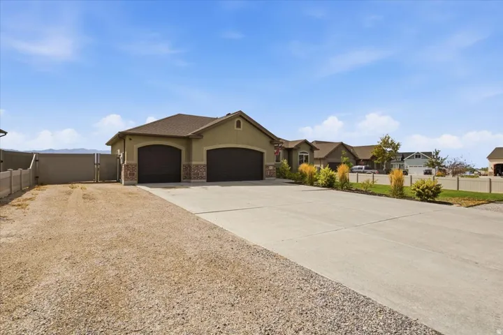 4341 N Rose Springs Rd, Erda, Utah 84074
