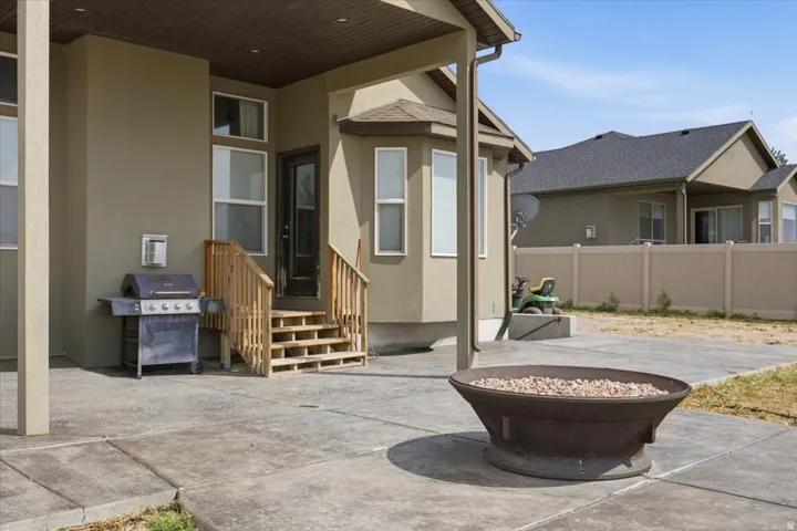 4341 N Rose Springs Rd, Erda, Utah 84074