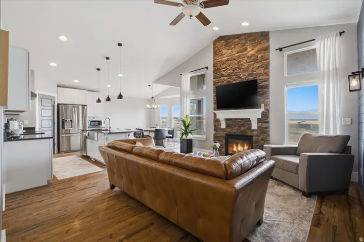 4341 N Rose Springs Rd, Erda, Utah 84074