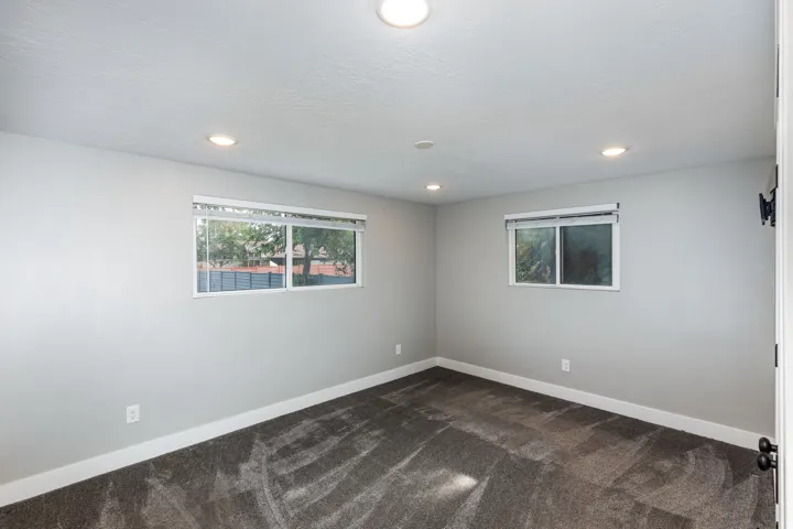 Upstairs Bedroom 2