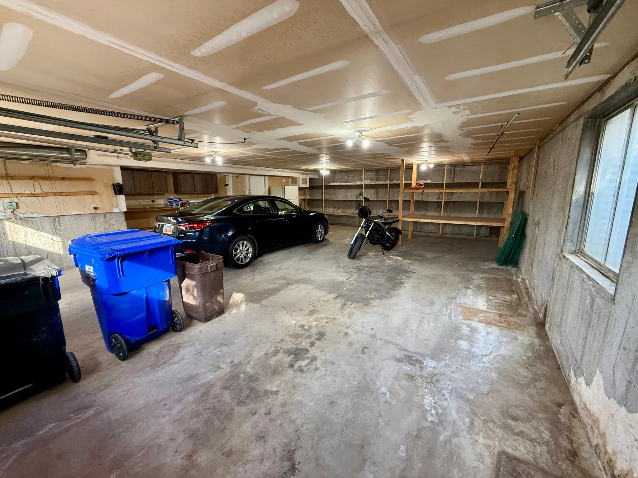 extra wide and extra deep garage
