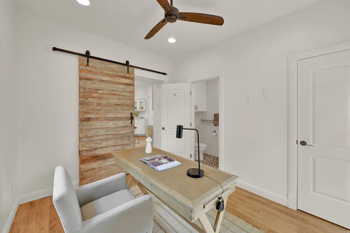Or could be main-level bedroom
