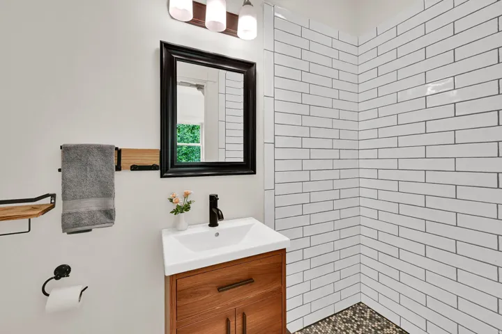 1122 E Bueno Ave, Salt Lake City, Utah 84102