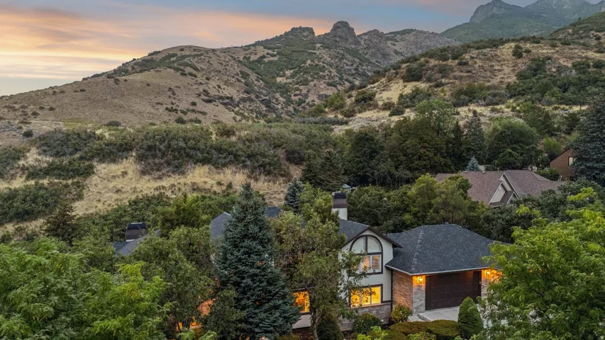 3311 Cove Cir, Layton, Utah 84040