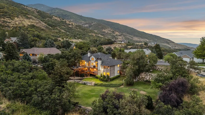 3311 Cove Cir, Layton, Utah 84040