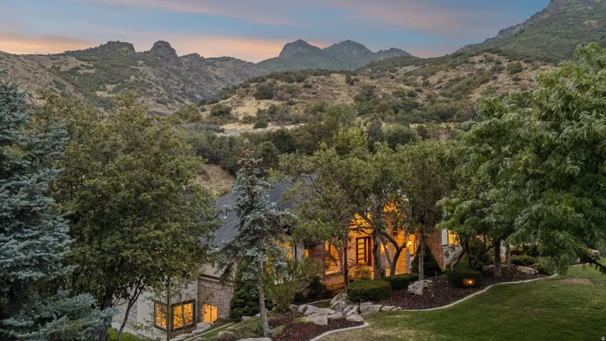 3311 Cove Cir, Layton, Utah 84040