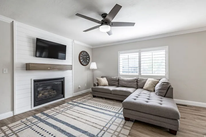 4464 S 3475 W, West Haven, Utah 84401