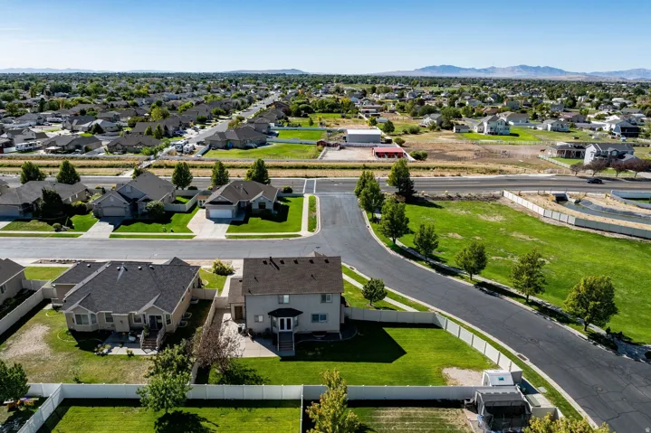 4464 S 3475 W, West Haven, Utah 84401