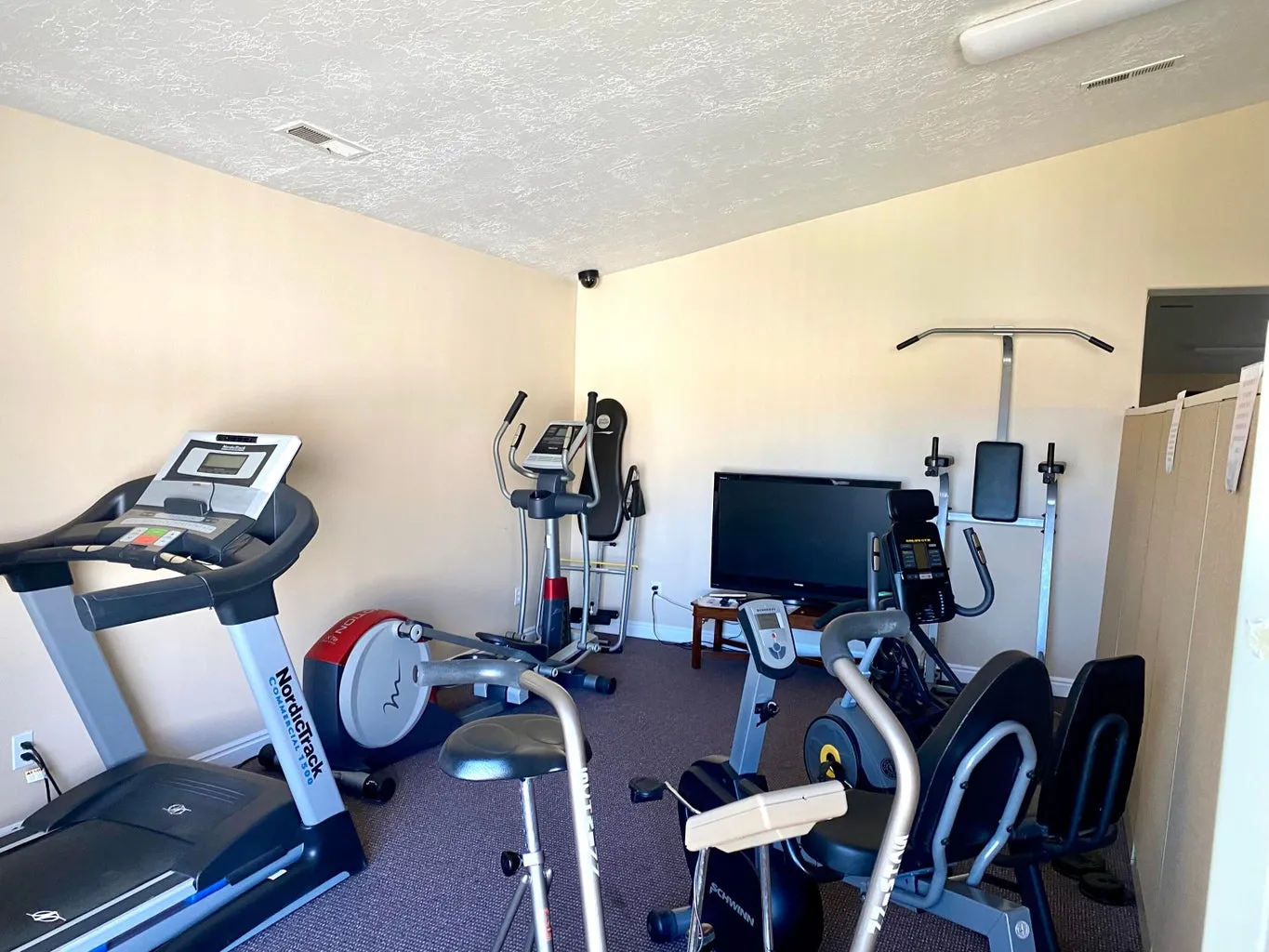 Clubhouse - Exercise Room