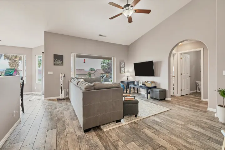 574 E 400 S, Ivins, Utah 84738
