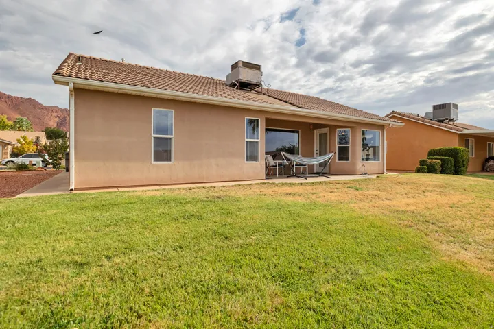 574 E 400 S, Ivins, Utah 84738