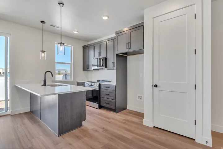 642 E Garden Grove Dr #337, Eagle Mountain, Utah 84005