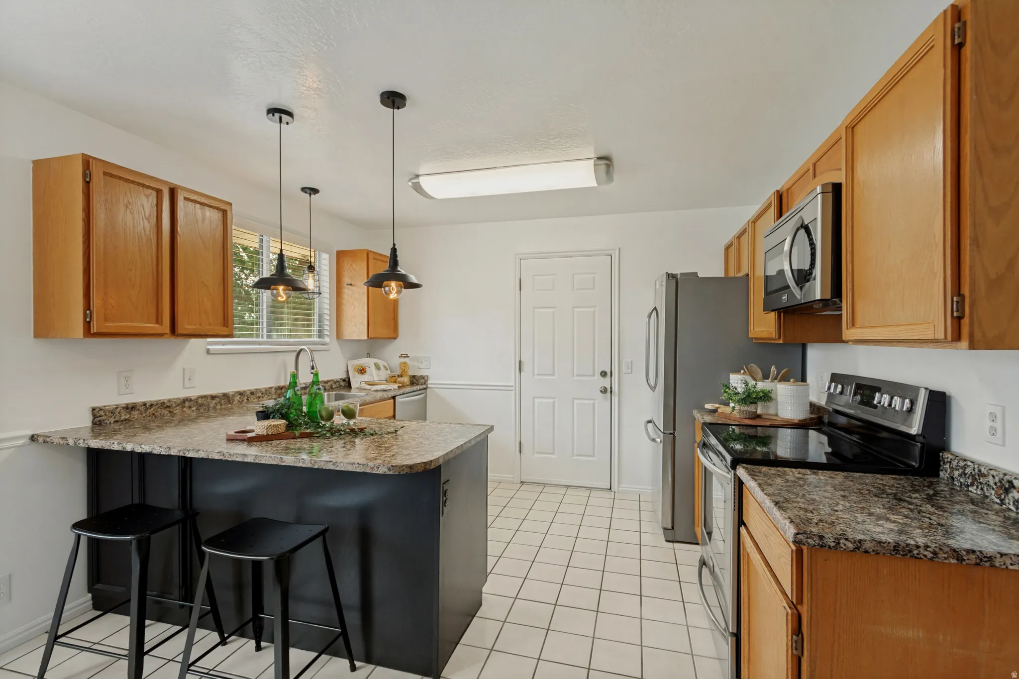 Kitchen easy access to garage