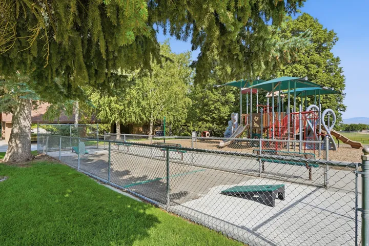 2878 E Westerling Way, Cottonwood Heights, Utah 84121