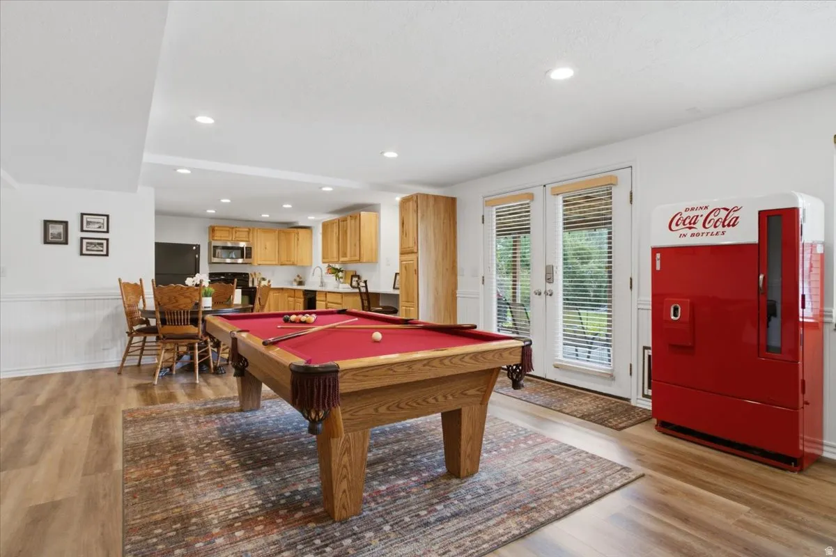 Expansive lower-level great room offers flexible space for relaxing, entertaining or separate living.