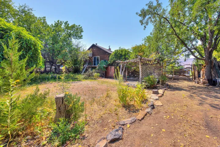 85 E 300 N, Moab, Utah 84532
