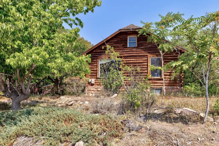 85 E 300 N, Moab, Utah 84532