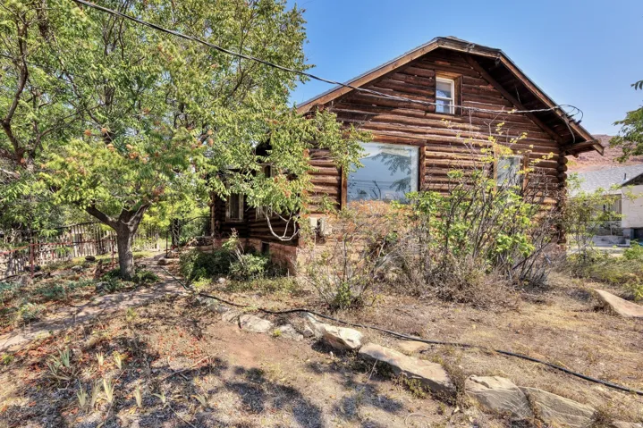 85 E 300 N, Moab, Utah 84532