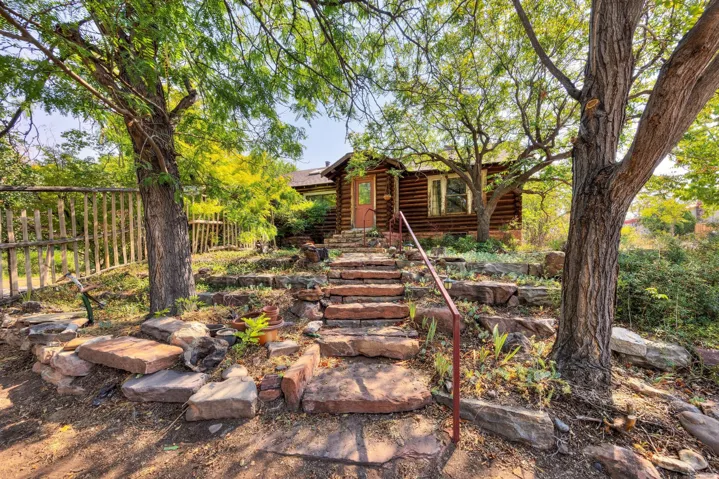 85 E 300 N, Moab, Utah 84532