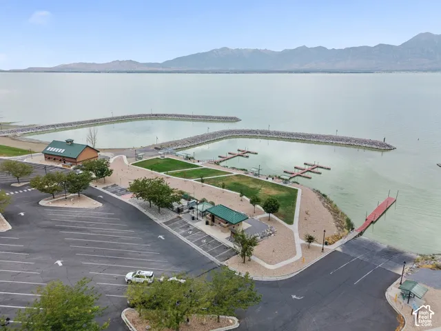 Utah Lake Boat ramp down the street