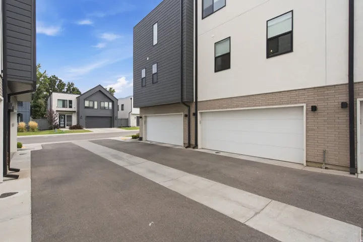 527 W 620 N ##132, Centerville, Utah 84014