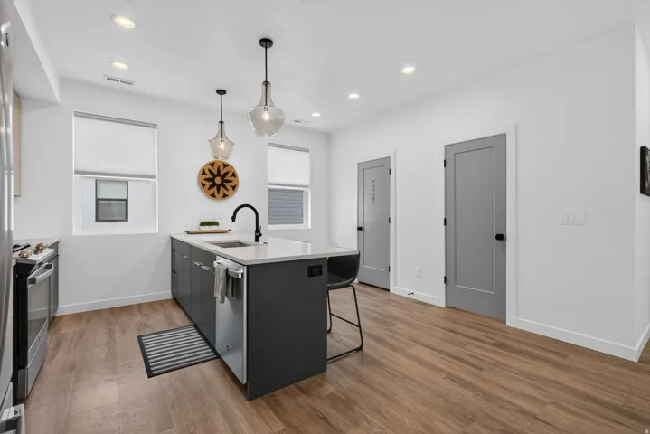 527 W 620 N ##132, Centerville, Utah 84014