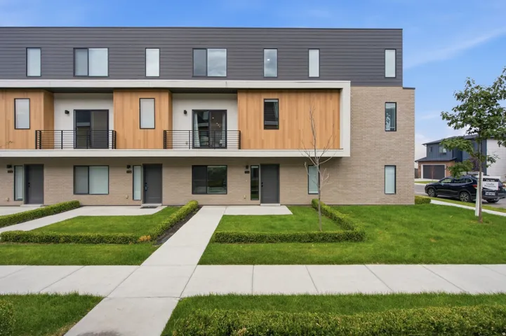 527 W 620 N ##132, Centerville, Utah 84014