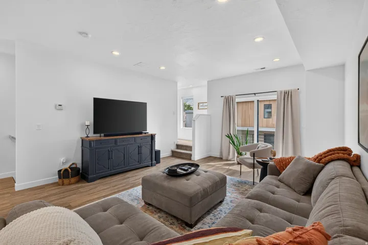 527 W 620 N ##132, Centerville, Utah 84014