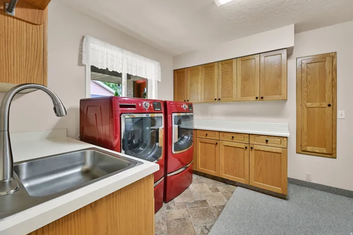 Main Floor Laundry Area
