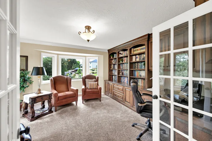 Office/Den
