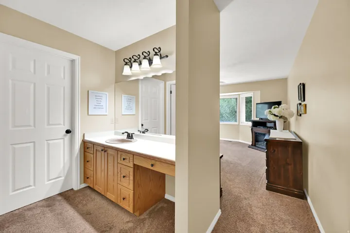 Master Bedroom Vanity