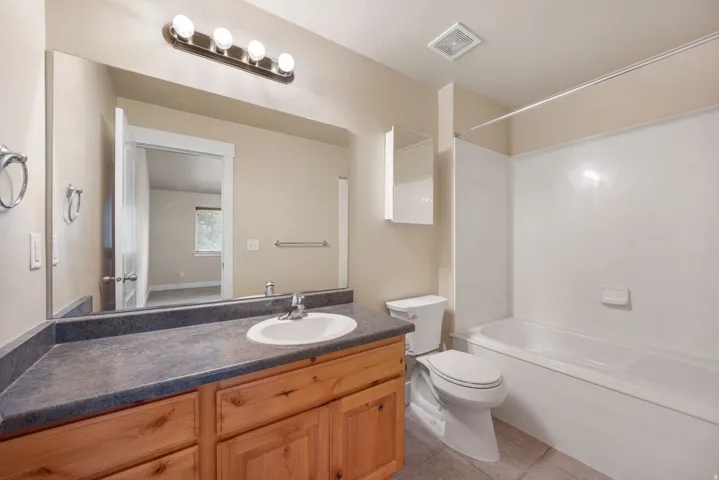 2284 E Rio Grande Dr #38, Spanish Fork, Utah 84660