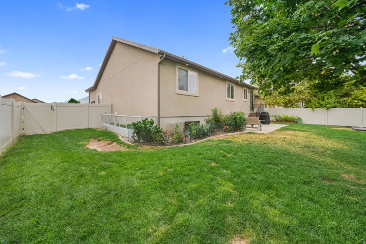 2284 E Rio Grande Dr #38, Spanish Fork, Utah 84660